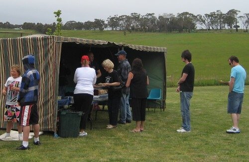Winchelsea Lions Club chuck wagon Winchelsea Lions Club chuck wagon